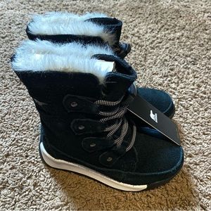 Sorel Youth Whitney II Joan Boots